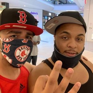 Meet your Posher, Anibal